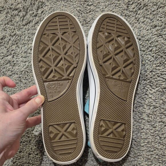 Converse Chuck Taylor All Star Low Top Bright Aqua Men 7.5 / Women 9.5